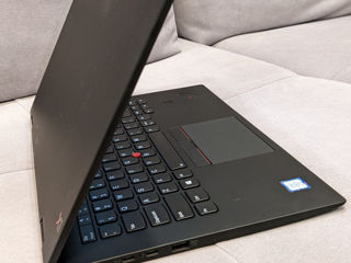 Lenovo ThinkPad X1 Yoga (3rd Gen) foto 4