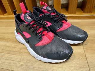 Кроссовки Nike HUARACHE foto 2