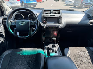 Toyota Land Cruiser Prado фото 7