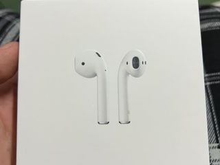 AirPods 2