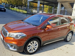 Suzuki S-Cross foto 2