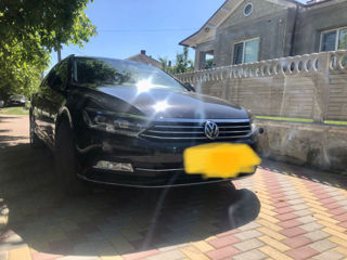 Volkswagen Passat foto 1