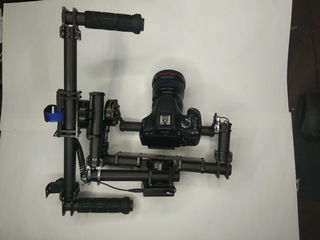 1 stabilizator video pentru camere DSLR /1 pentru Sony NEX Panasonic GH4/5 foto 3