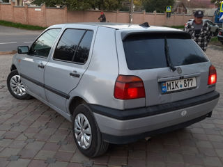 Volkswagen Golf foto 3