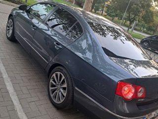 Volkswagen Passat foto 6