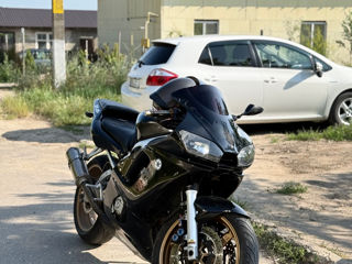 Yamaha R 6  foto 0