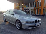 BMW 5 Series foto 3