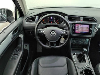 Volkswagen Tiguan foto 5