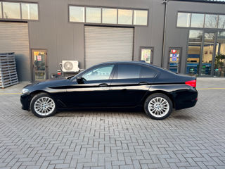 BMW 5 Series foto 6