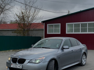 BMW 5 Series foto 5