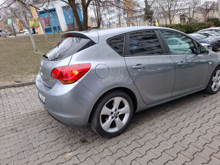 Opel Astra foto 2