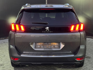 Peugeot 5008 foto 5