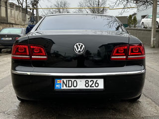 Volkswagen Phaeton foto 6