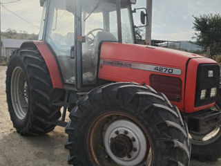 Massey Ferguson 4270 foto 1