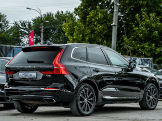 Volvo XC60 foto 2