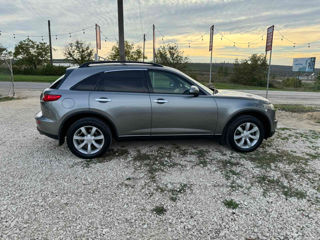 Infiniti FX foto 5