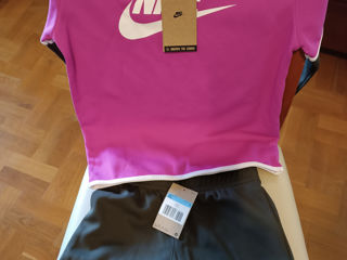 Costum sportiv Nike foto 5