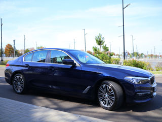 BMW 5 Series foto 4