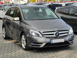 Mercedes B-Class foto 4