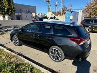 Toyota Auris foto 2