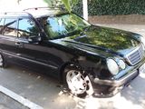 Mercedes E Class foto 4