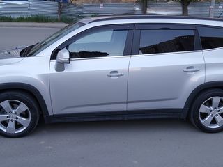 Chevrolet Orlando foto 2