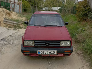 Volkswagen Jetta foto 4