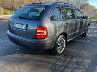 Skoda Fabia foto 5