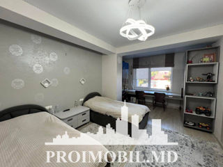 Apartament cu 3 camere, 95 m², Botanica, Chișinău foto 3