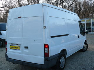 Ford Transit - 330 foto 4