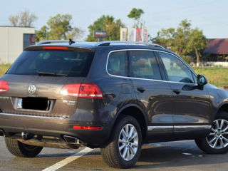 Volkswagen Touareg foto 4