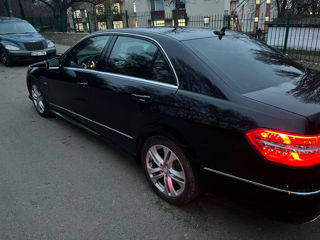 Mercedes E-Class foto 2