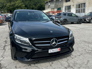 Mercedes C-Class foto 2