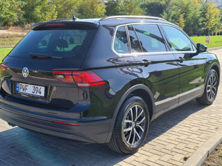 Volkswagen Tiguan foto 3