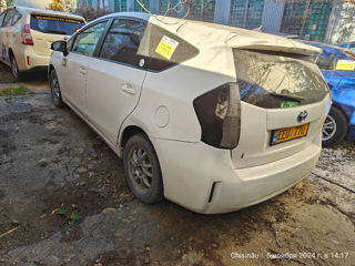 Toyota Prius + foto 4