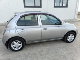 Nissan Micra foto 3