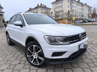 Volkswagen Tiguan foto 2