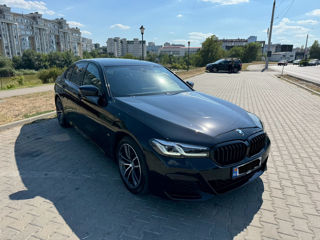 BMW 5 Series foto 3