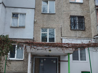 Apartament cu 2 camere, 32 m², Botanica, Chișinău