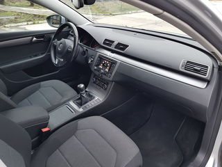 Volkswagen Passat foto 10