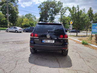 Volkswagen Touareg foto 3