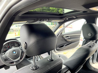 BMW 3 Series foto 15