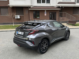 Toyota C-HR foto 3