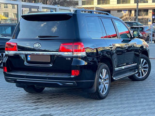 Toyota Land Cruiser foto 3