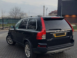 Volvo XC90 foto 3