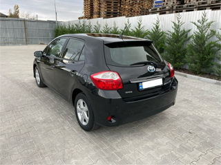 Toyota Auris foto 5