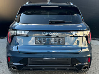 Lynk & Co 01 foto 5