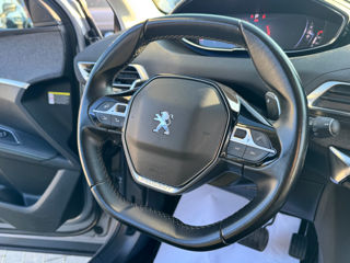 Peugeot 3008 foto 9