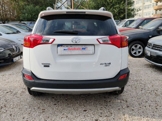 Toyota Rav 4 foto 4