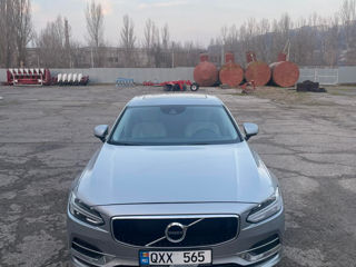 Volvo S90 foto 4